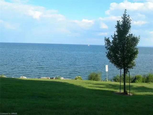 Additional image 28 of 5250 Lakeshore Rd Unit 201