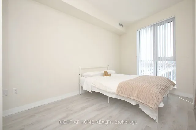 Additional image 20 of 65 Watergarden Dr Unit 408