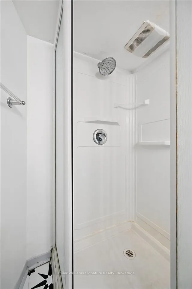 Additional image 25 of 2126 Parkway Dr