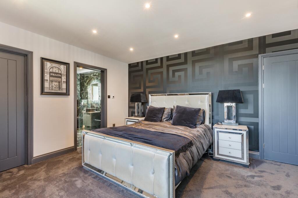 Additional image 14 of Brangwyn Crescent, Brighton, BN1