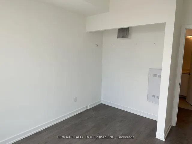 Additional image 15 of 55 Duke St Unit 1904