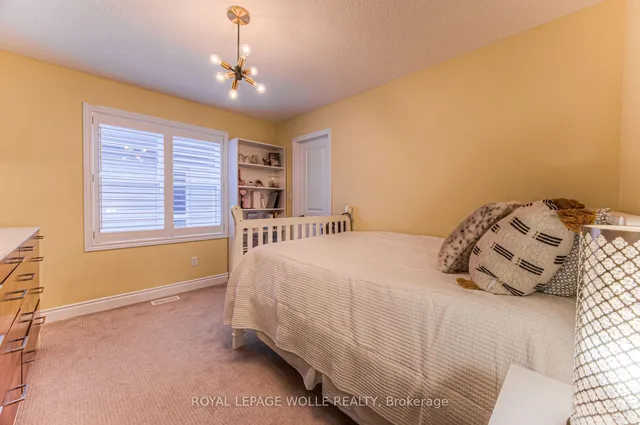 Additional image 27 of 42 William Lewis St