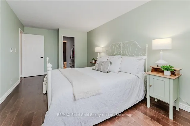 Additional image 25 of 18 Holborn Crt Unit 102