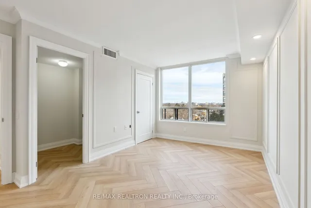 Additional image 15 of 35 Finch Ave Unit 905