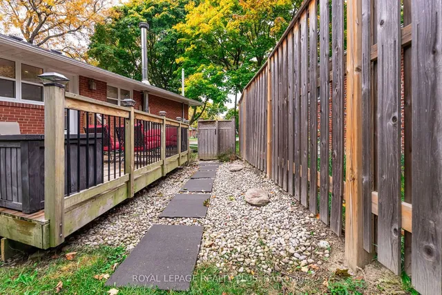 Additional image 35 of 15 Mossford Crt