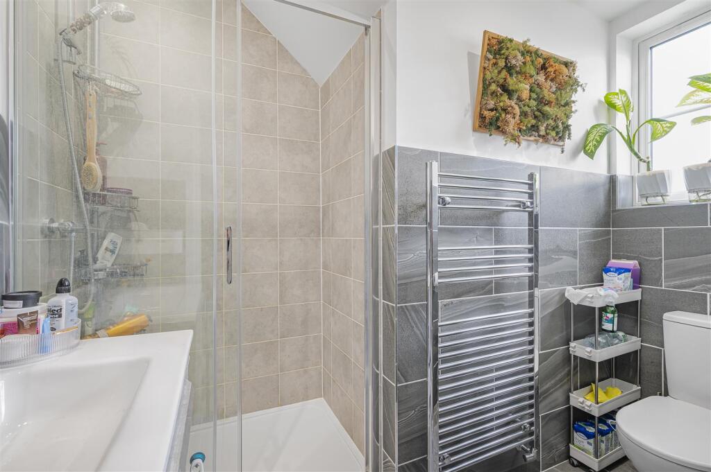 Additional image 17 of Skylark Avenue, Peacehaven