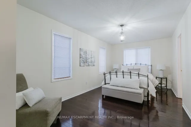 Additional image 27 of 6538 Opera Glass Cres