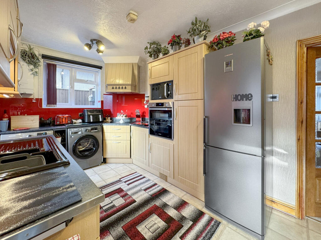 Additional image 12 of Manor Road, Lancing, BN15