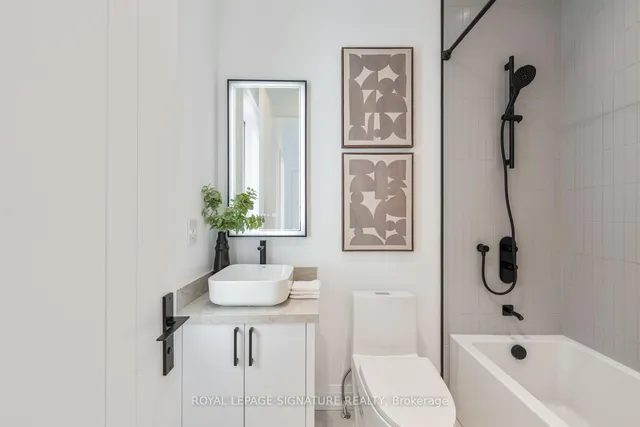 Additional image 36 of 211 Woodycrest Ave