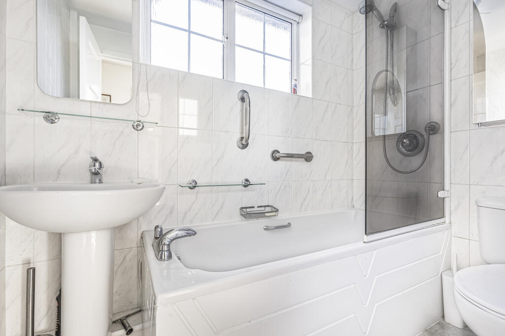 Additional image 14 of Elm Gardens, Welwyn Garden City, Hertfordshire, AL8