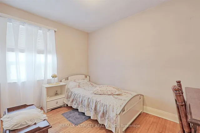 Additional image 18 of 21 Trethewey Dr