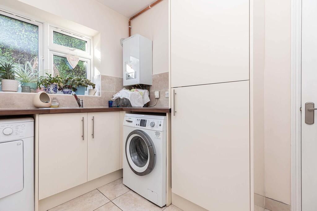 Additional image 11 of Harewood Avenue, Bournemouth