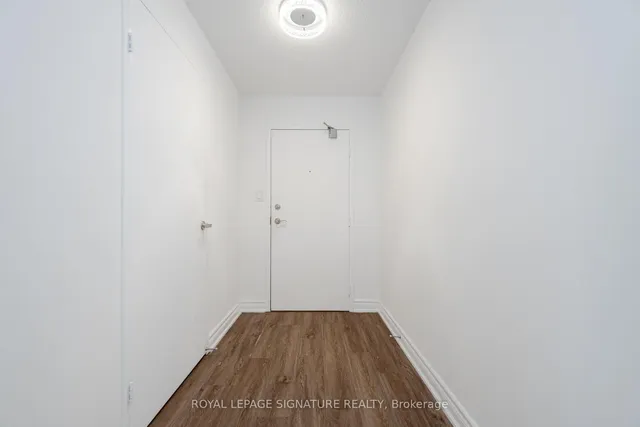 Additional image 5 of 1300 Mississauga Valley Blvd Unit 211