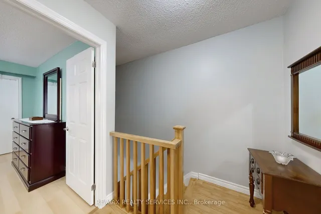 Additional image 19 of 3 Collins Cres