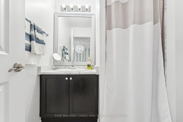 Additional image 25 of 70 Masken Circ