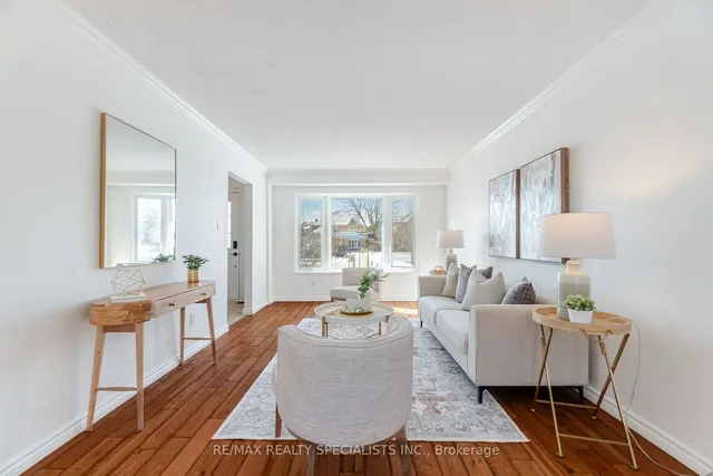 Additional image 5 of 563 Farmstead Dr