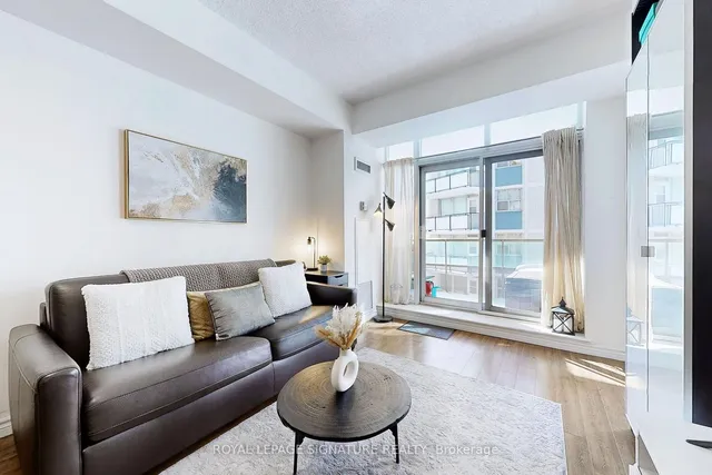 Additional image 9 of 70 Alexander St Unit 1004