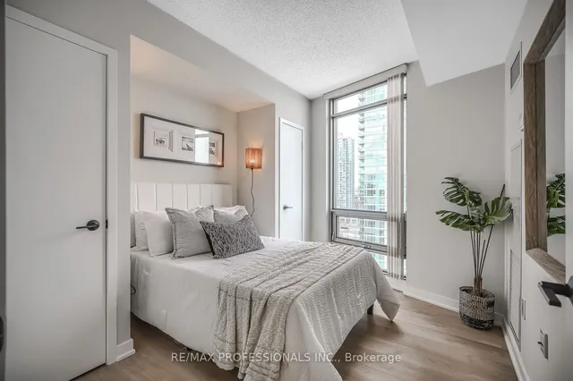 Additional image 28 of 3 Navy Wharf Crt Unit 1708