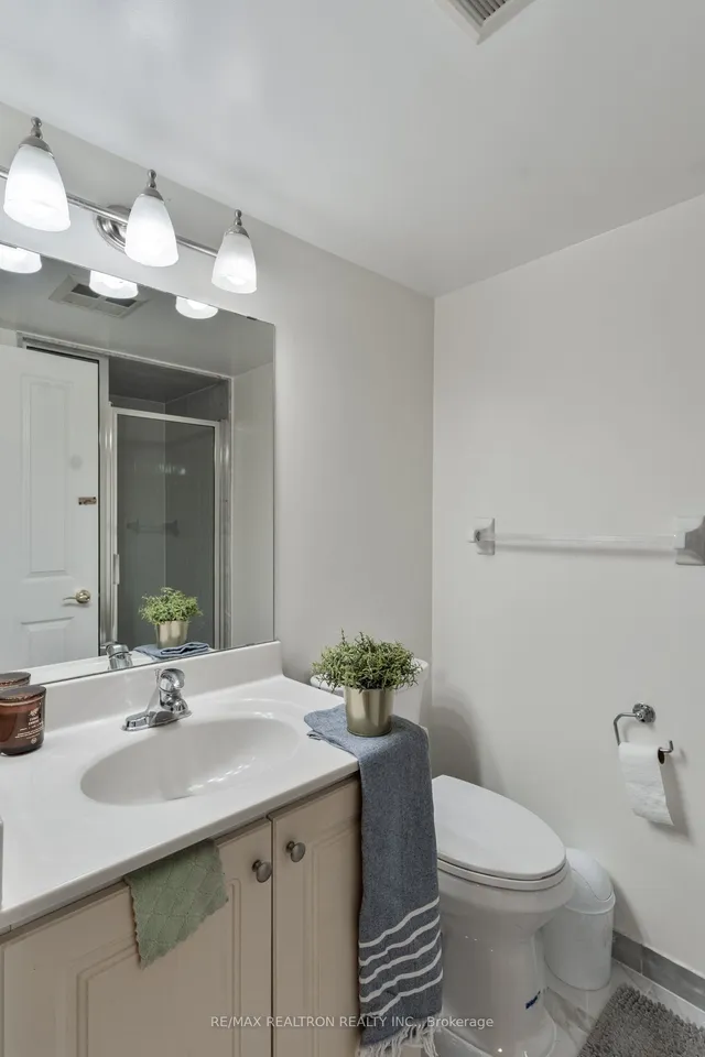 Additional image 22 of 88 Corporate Dr Unit 2811