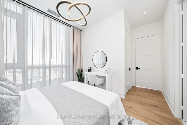 Additional image 37 of 509 Dundas St Unit 814