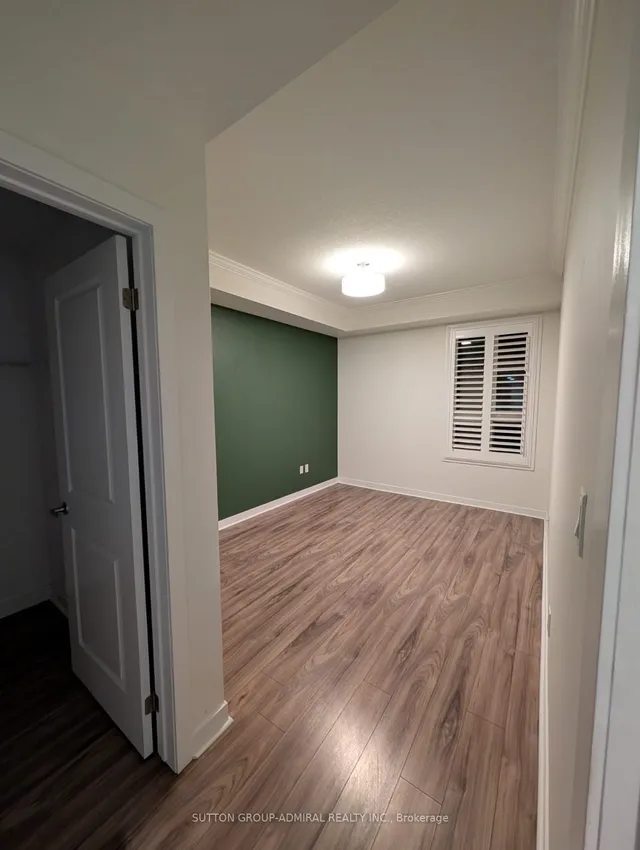 Additional image 18 of 5317 Upper Middle Rd Unit 104