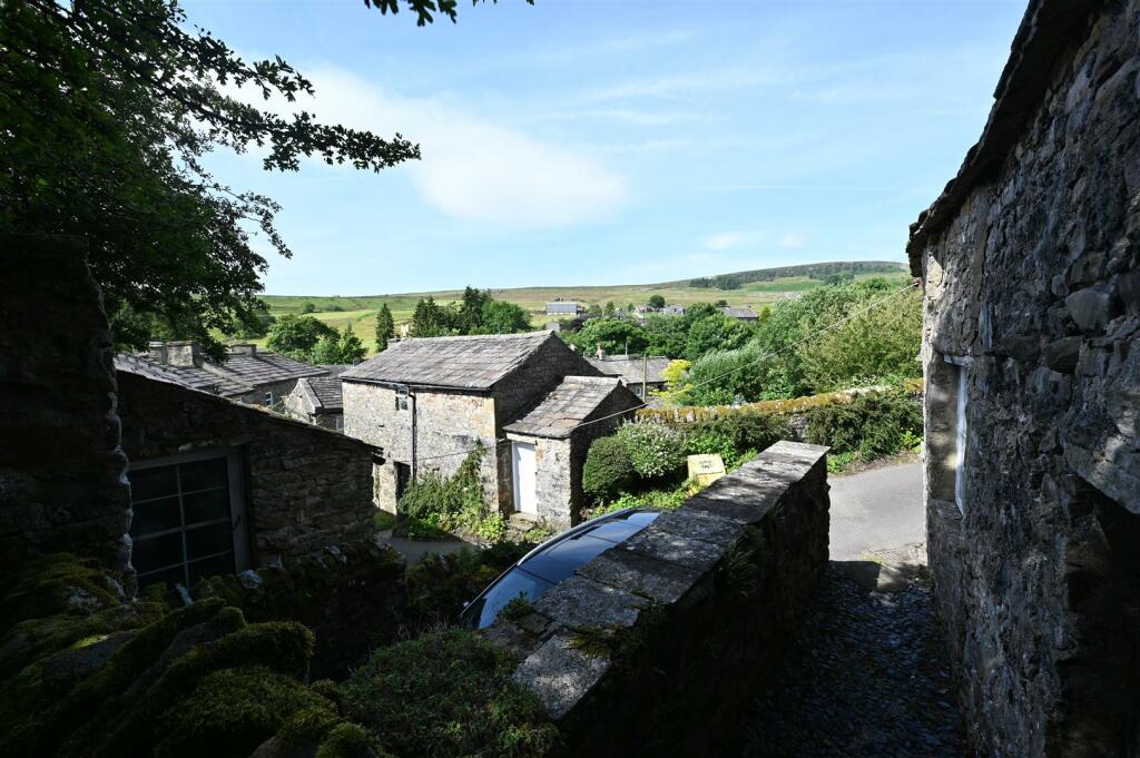 Additional image 25 of Langthwaite, Richmond