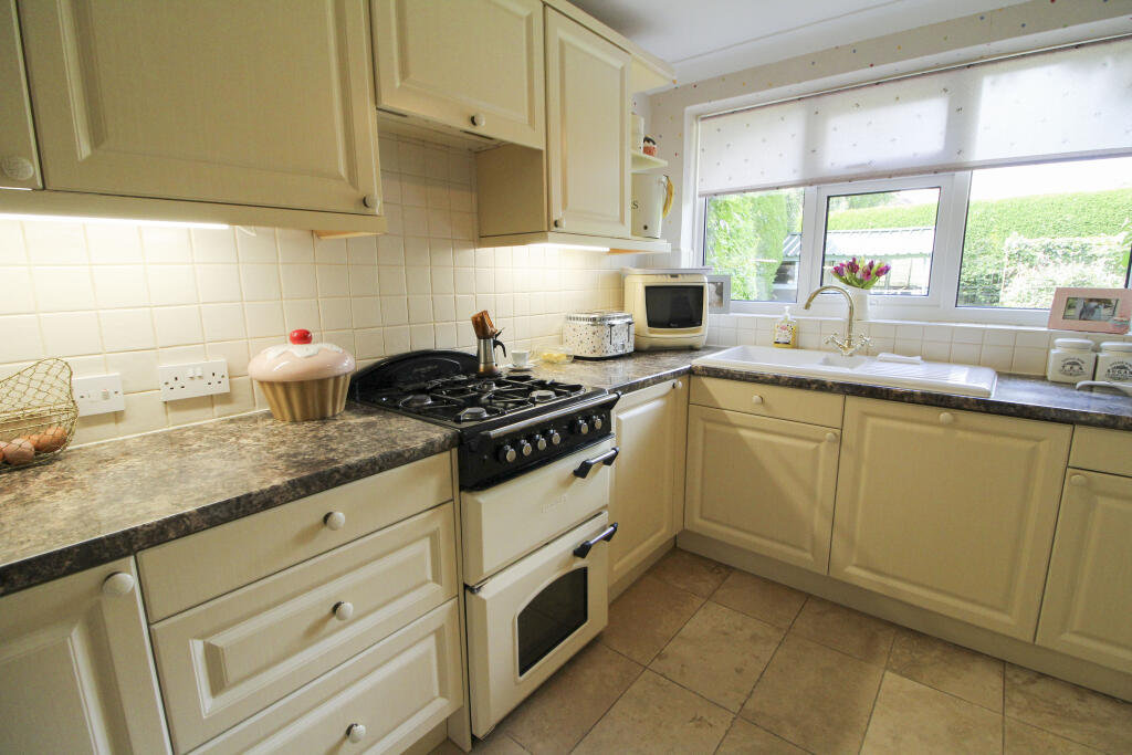 Additional image 7 of Howard Avenue, Bromsgrove, B61