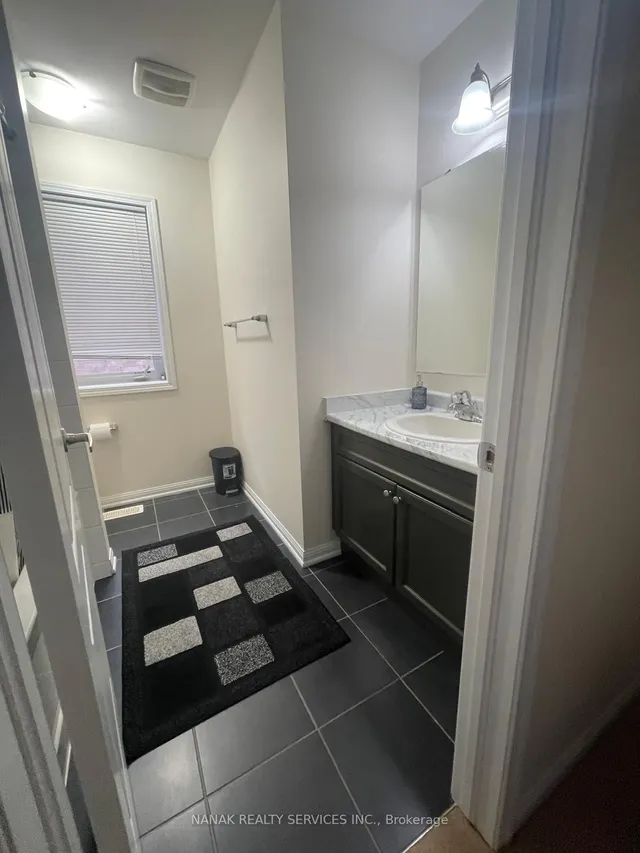 Additional image 25 of 5 Locomotive Cres