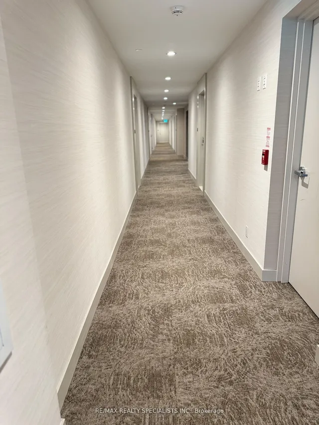 Additional image 28 of 225 Veterans Dr Unit 703