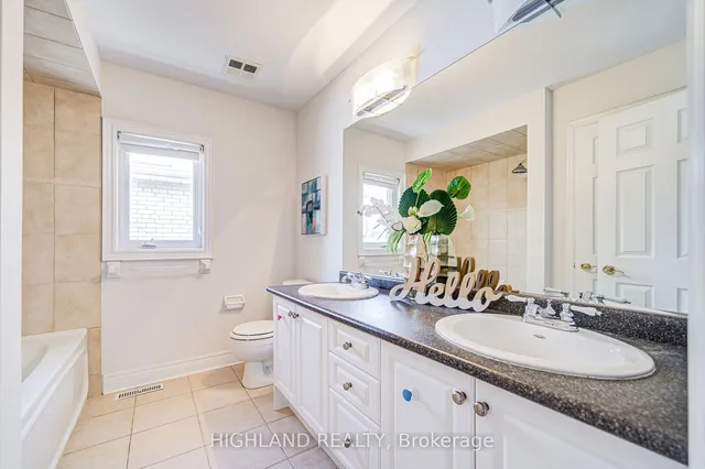 Additional image 33 of 3971 Bloor St