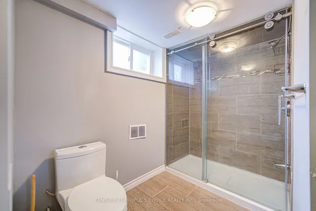 Additional image 35 of 5469 Randolph Cres