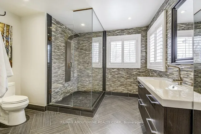 Additional image 18 of 2080 McKerlie Cres