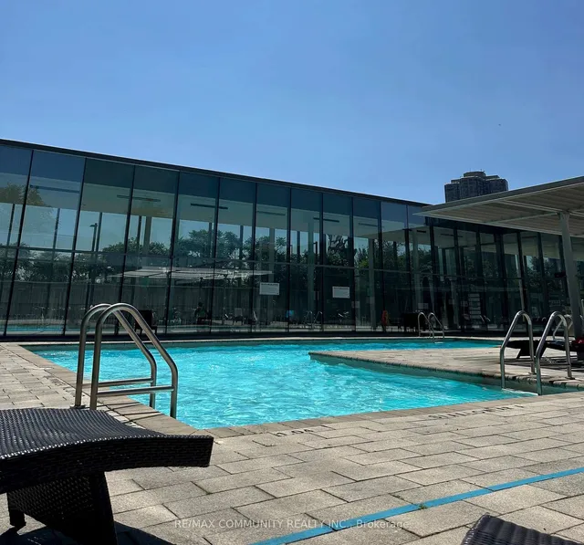 Additional image 28 of 105 The Queensway Unit 1516