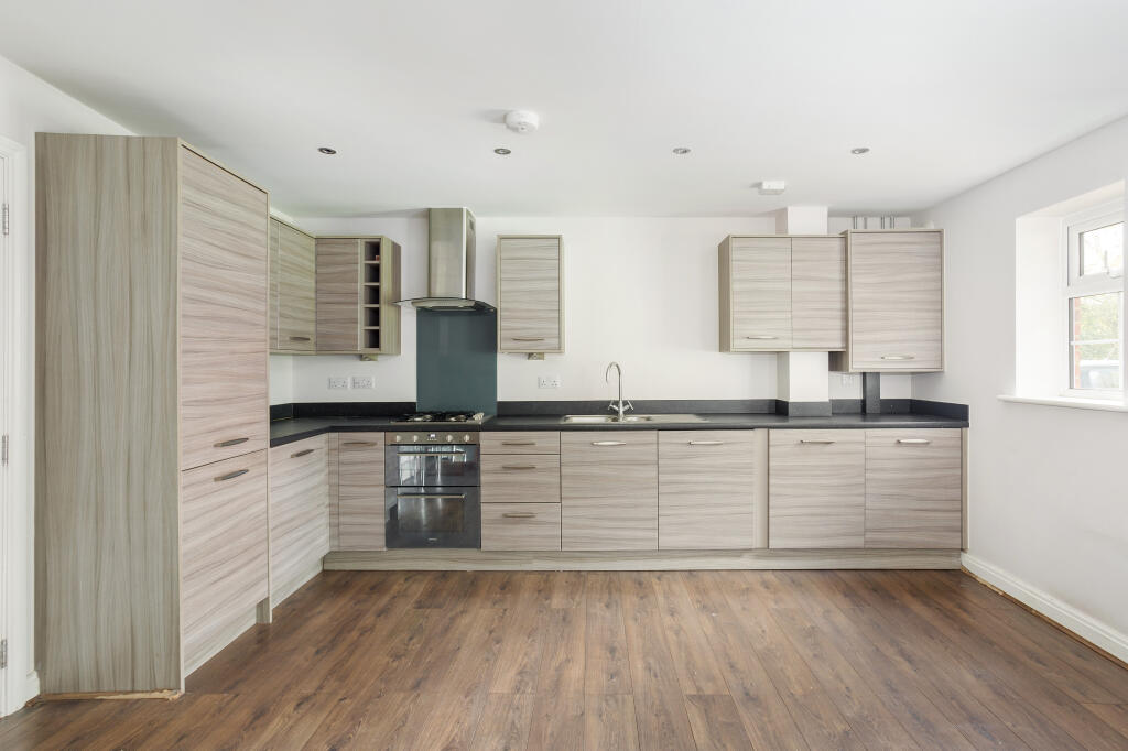 Additional image 10 of Millstone Way, Harpenden, AL5