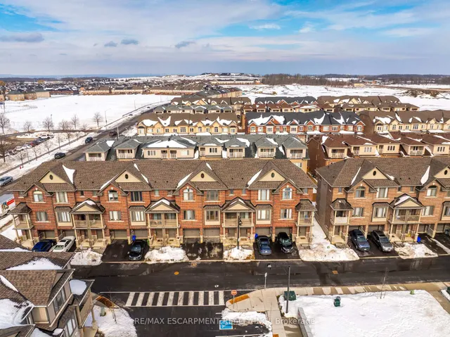 Additional image 31 of 19 Picardy Dr Unit 6