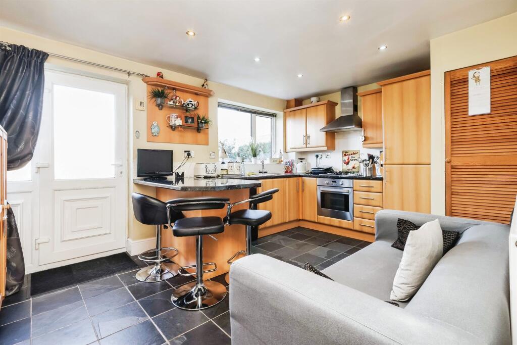 Additional image 8 of Bell Close, BIRMINGHAM