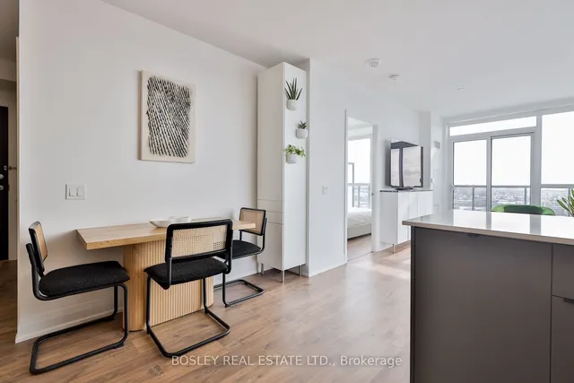 Additional image 20 of 1461 Lawrence Ave Unit 2109