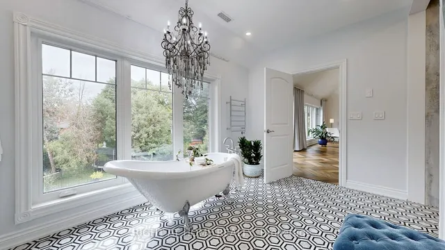 Additional image 27 of 10 Avery Ave