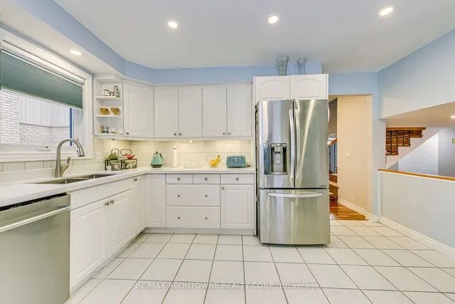 Additional image 20 of 96 royal palm Dr