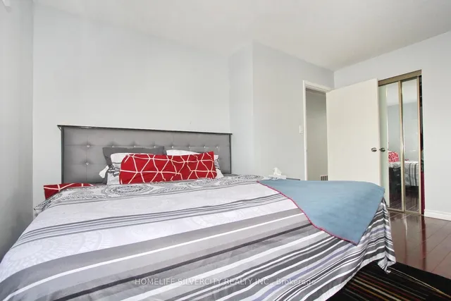 Additional image 25 of 7500 Goreway Dr Unit #37