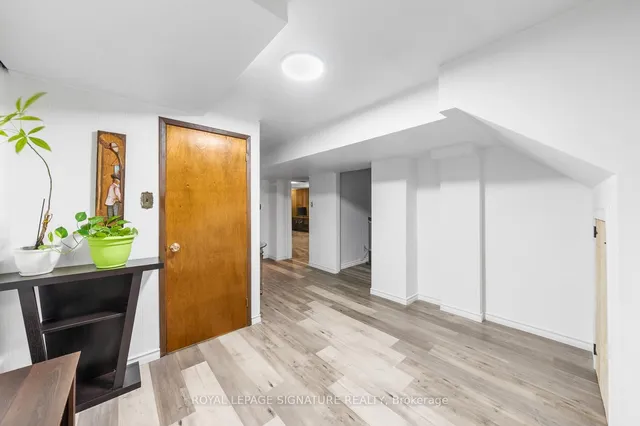 Additional image 24 of 668 Peele Blvd