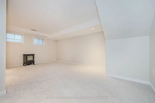 Additional image 25 of 2105 Berwick Dr Unit 7