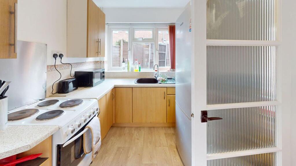 Additional image 13 of 6 Goss Croft, B29 6NN