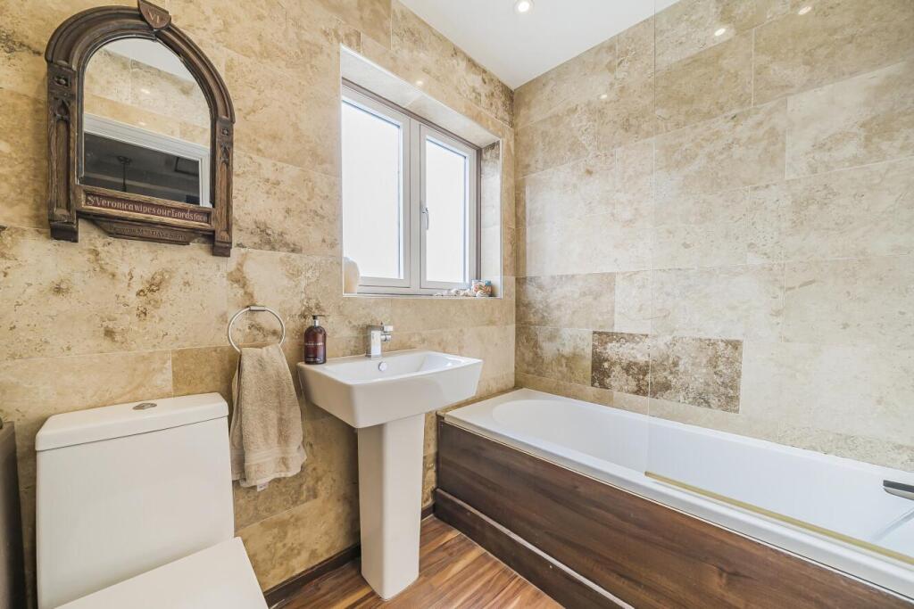 Additional image 8 of Wellhouse Road, Beckenham