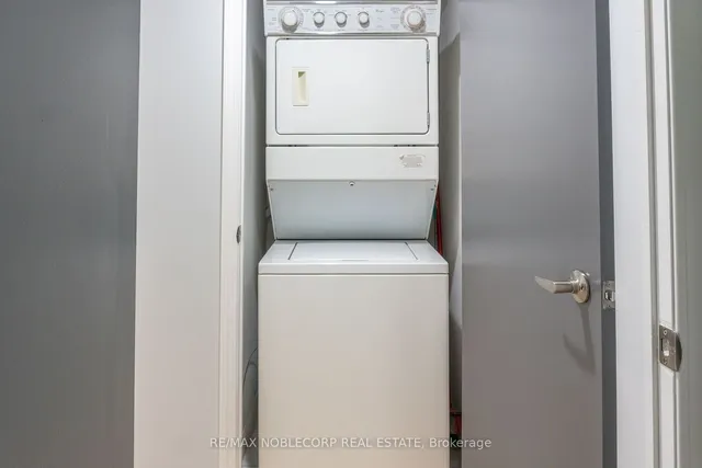 Additional image 20 of 1000 King St Unit 208