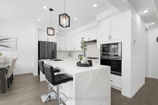 Additional image 4 of 541 Kennedy Circ