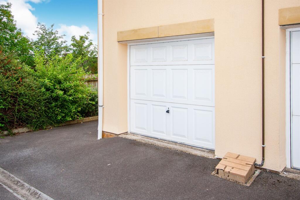 Additional image 11 of Wallington Way, Frome