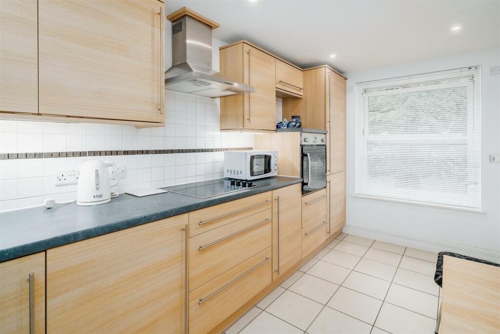 Additional image 4 of Peel Court, College Way, Welwyn Garden City, Hertfordshire, AL8 6DG