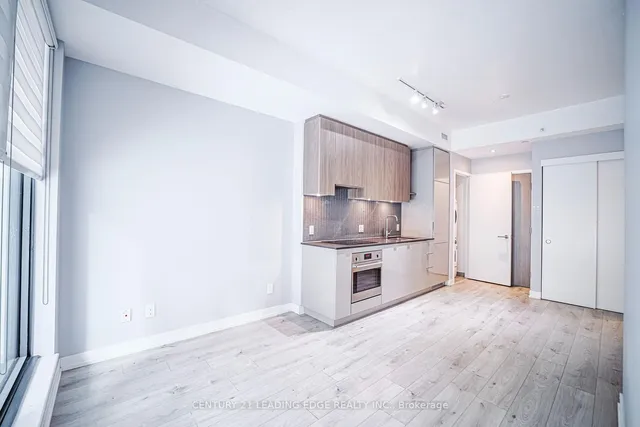 Additional image 5 of 161 Roehampton Ave Unit 223