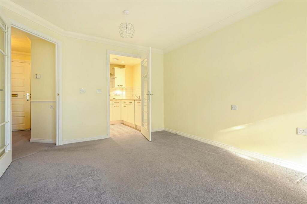 Additional image 3 of Sapphire Lodge, Nailsea